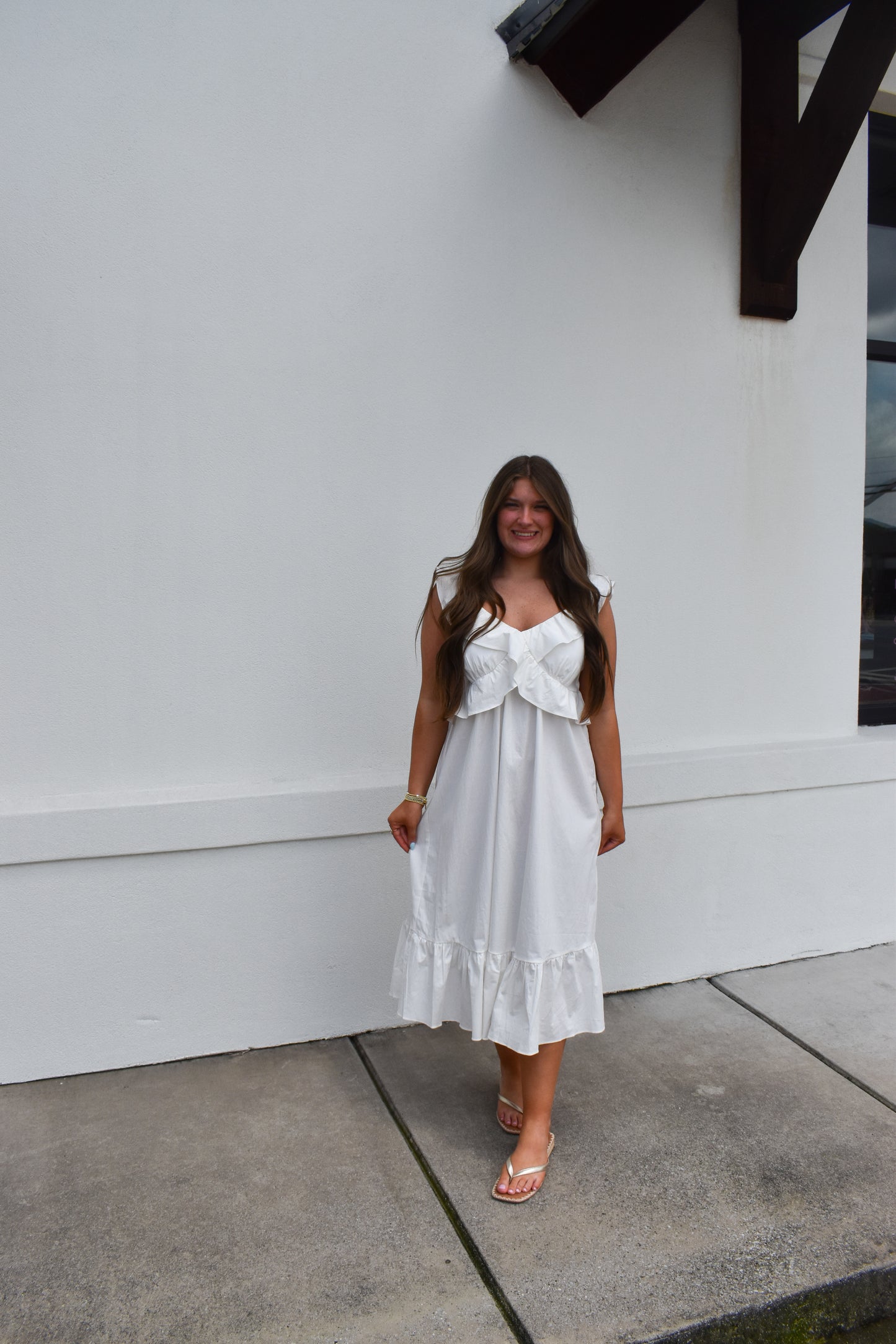 Flutter Sweetheart Ruffled Midi Dress