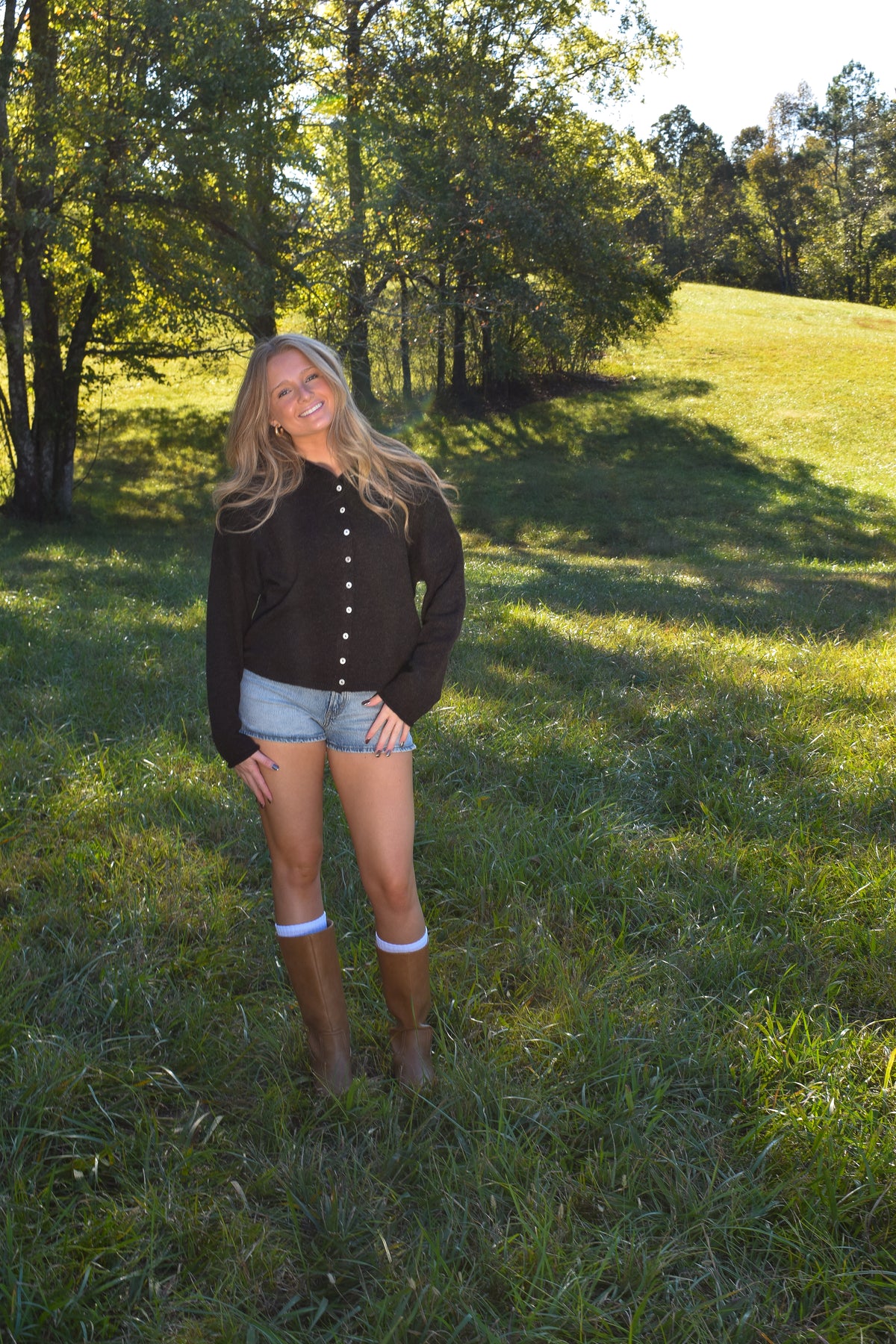 Classic Cardi: Chocolate