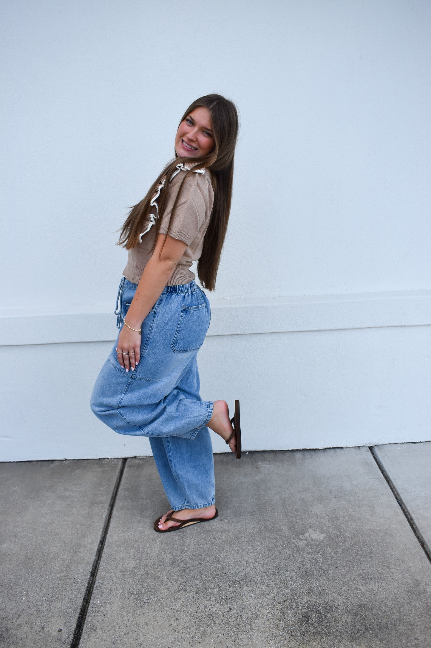 Cropped Sweater W/ Ruffles