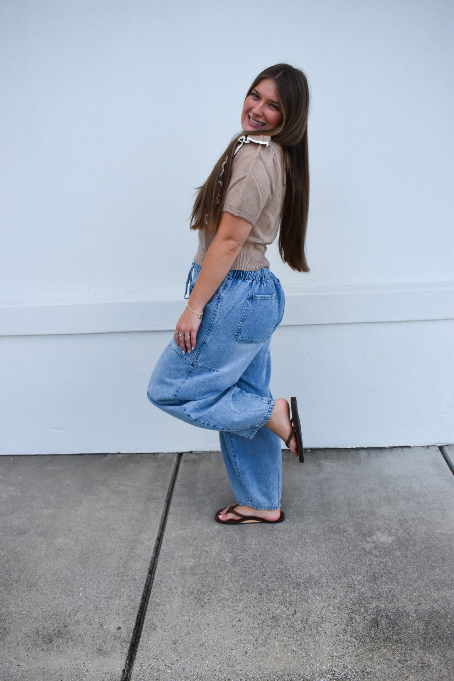 Cropped Sweater W/ Ruffles
