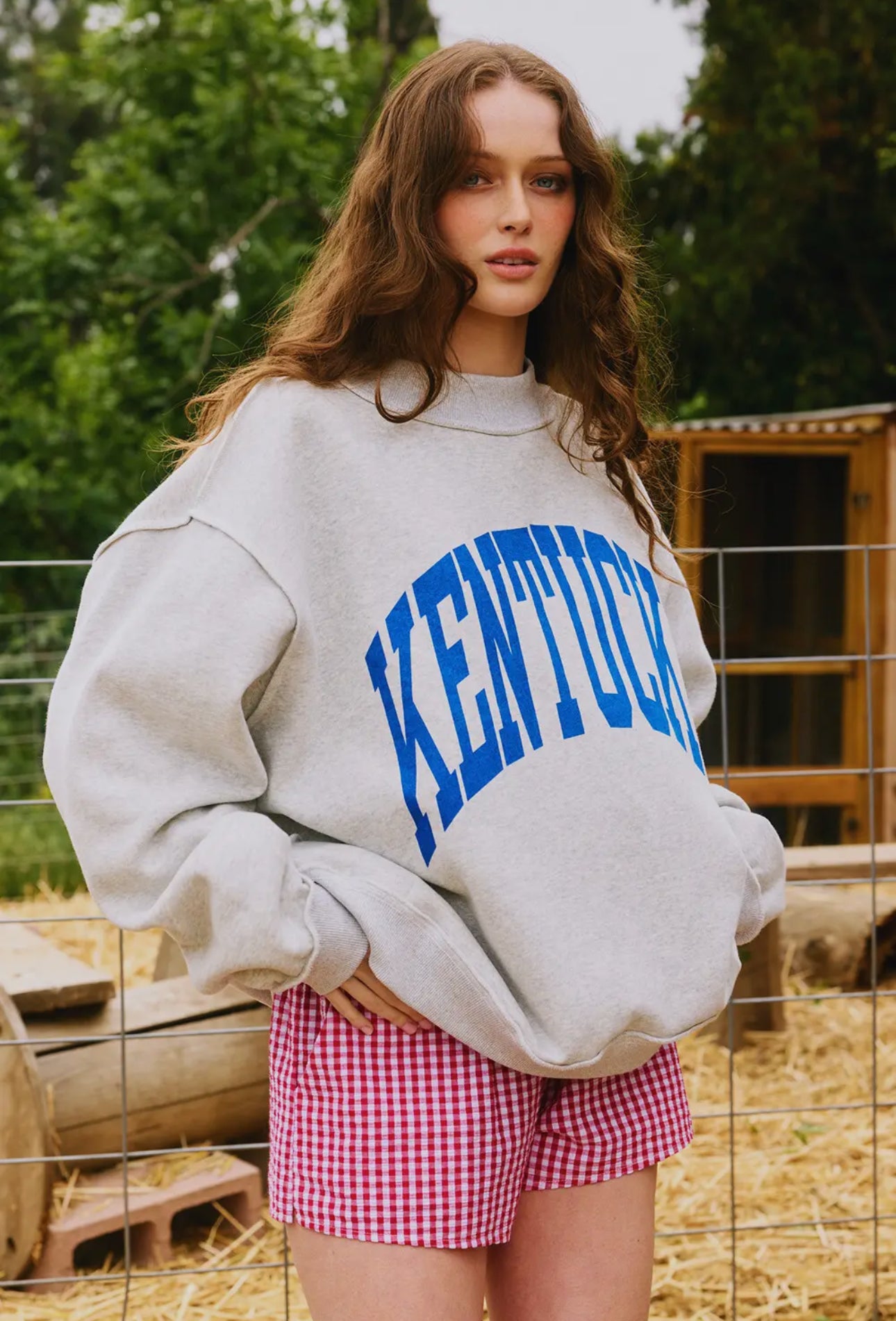 *Preorder* KENTUCKY Reversible Mockneck