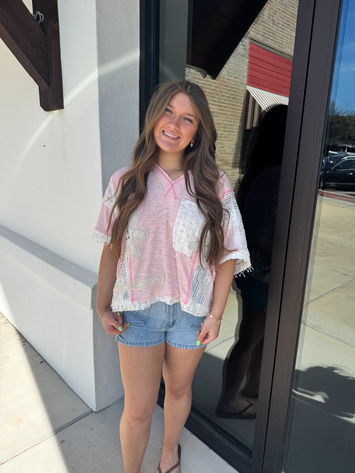 V-Neck Short Sleeve Crochet Contrast Solid Top