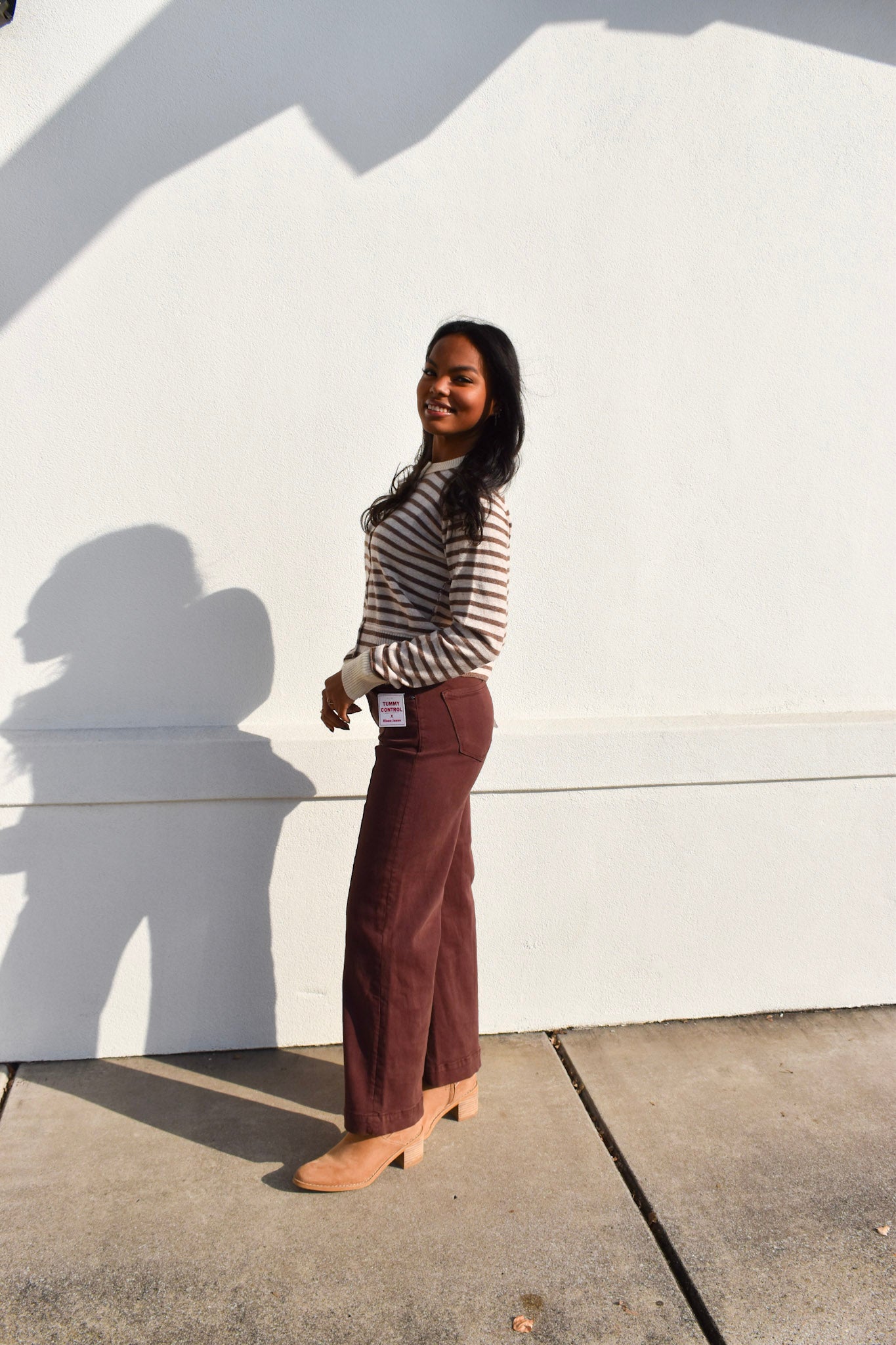 Risen Detailed High Rise Crop Wide Leg: Chocolate