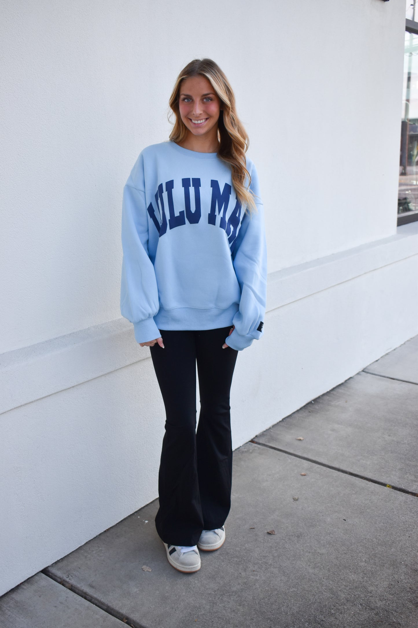 Lulu Mac Sweatshirt: Baby Blue/Navy