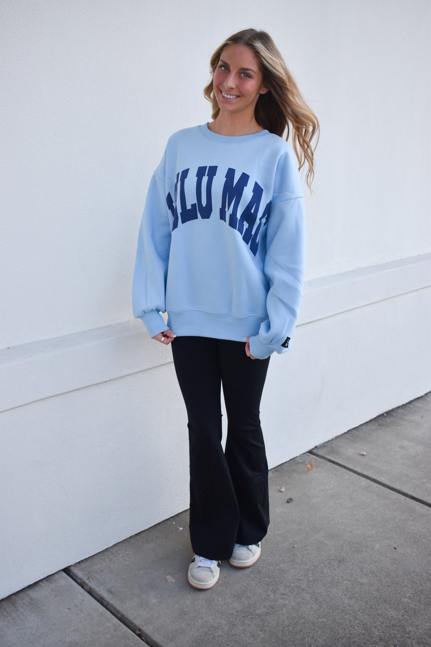 Lulu Mac Sweatshirt: Baby Blue/Navy