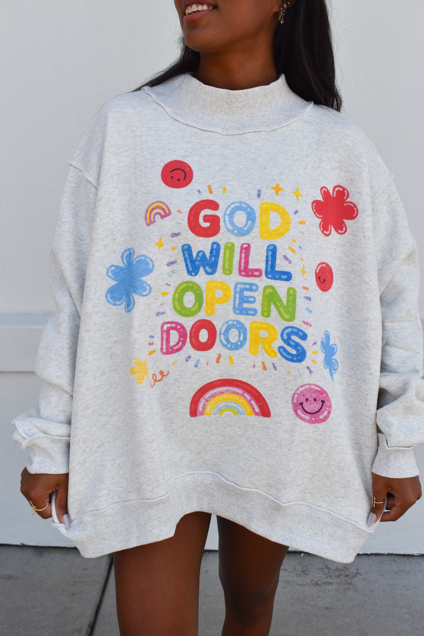 'OPEN DOORS' GRAPHIC Reversible Mockneck