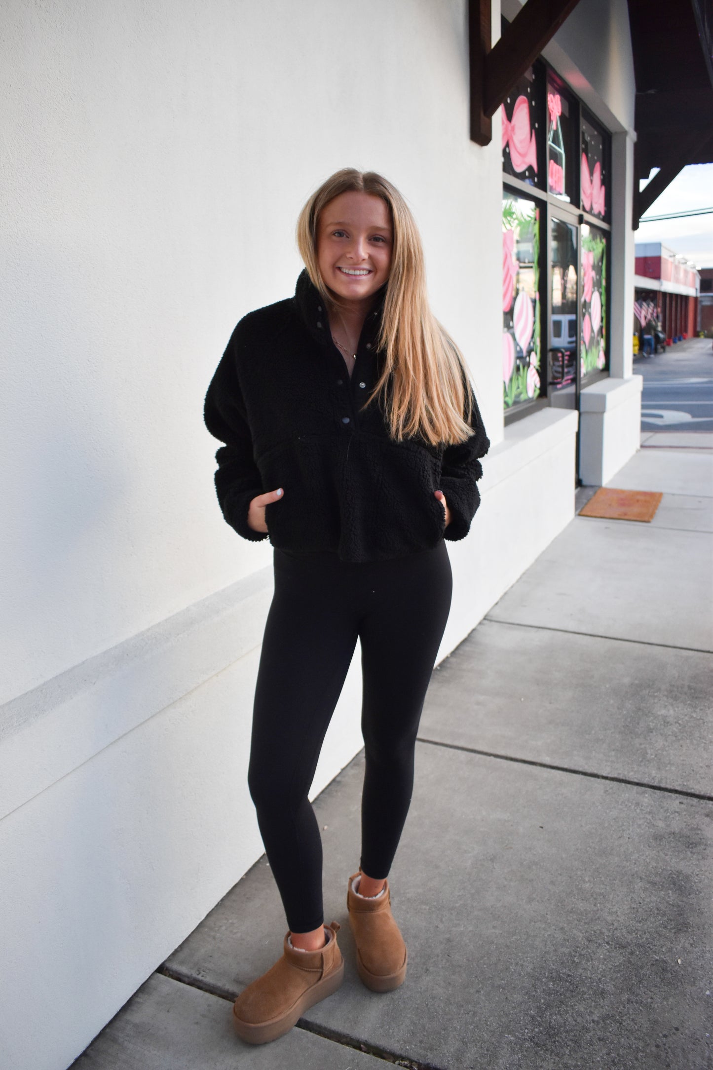 Black Basic Sherpa Pullover