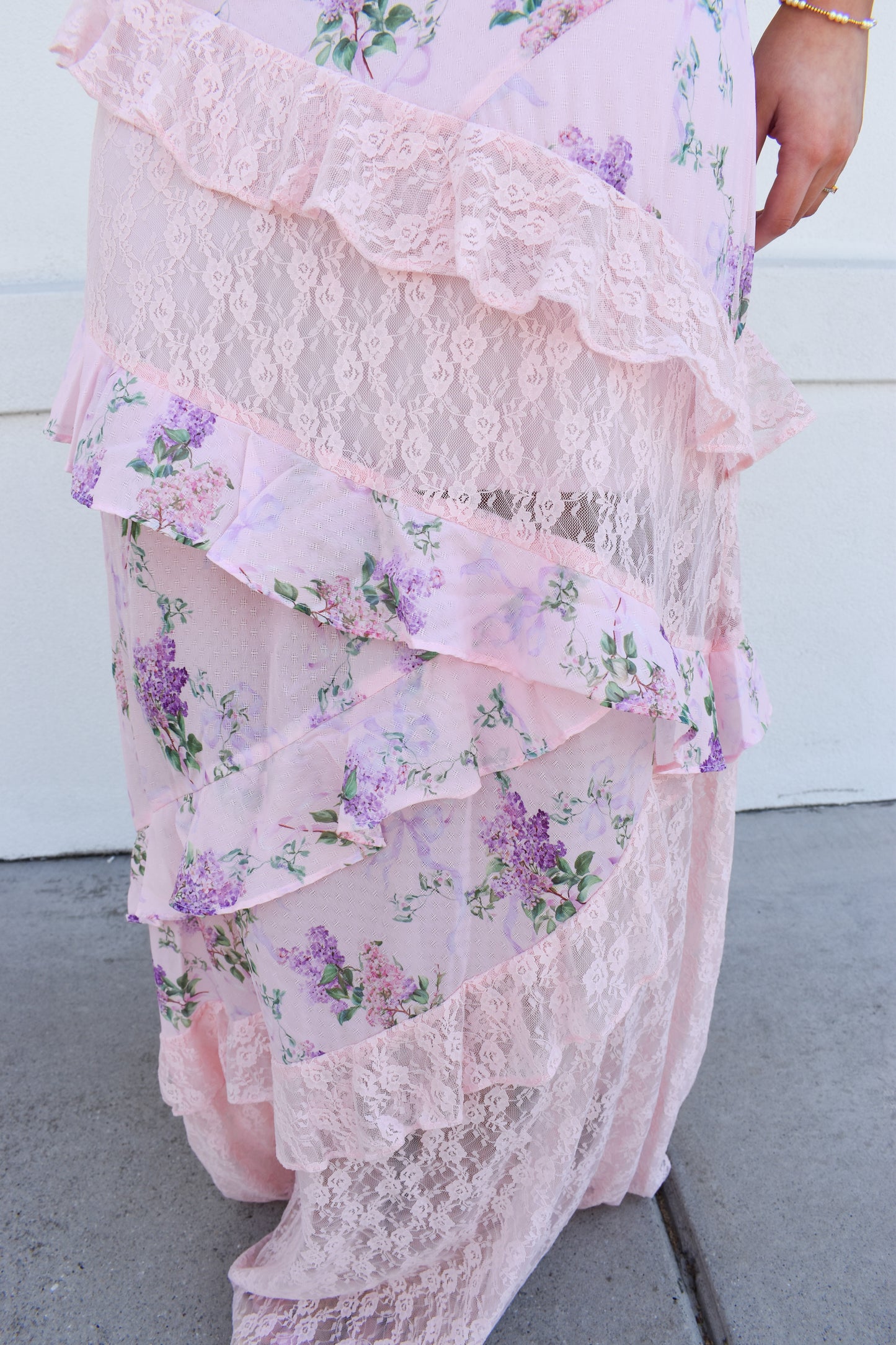 Floral Lace Ruffle Maxi Dress