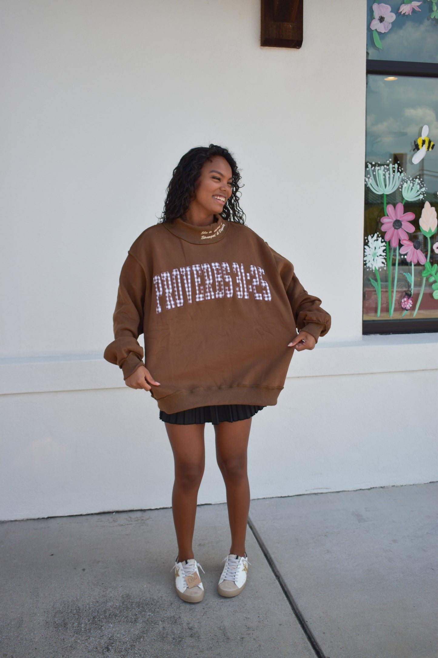 'PROVERBS 31:25' Script Collar Mockneck: Brown