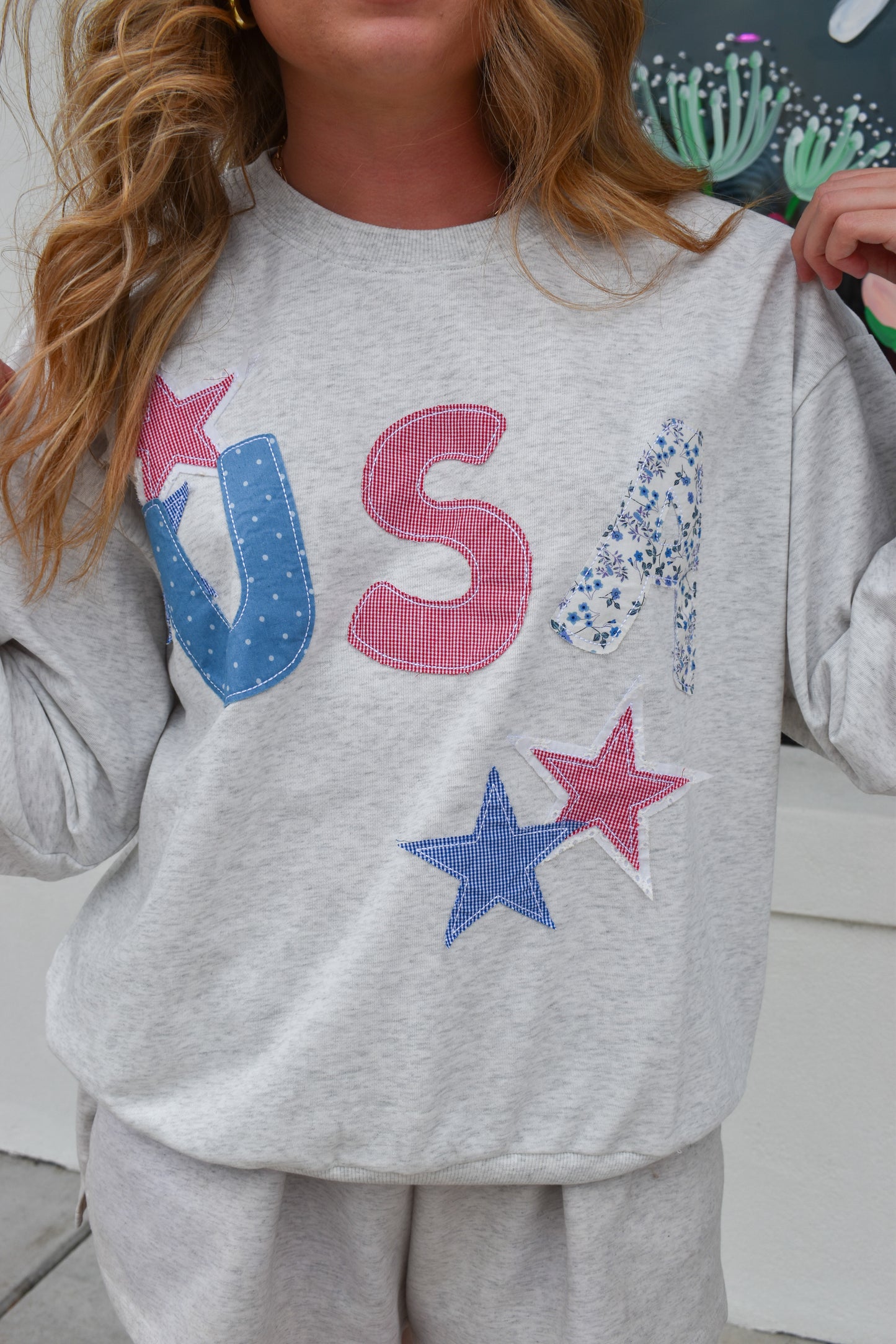 USA Patchwork Pattern Crewneck: Grey
