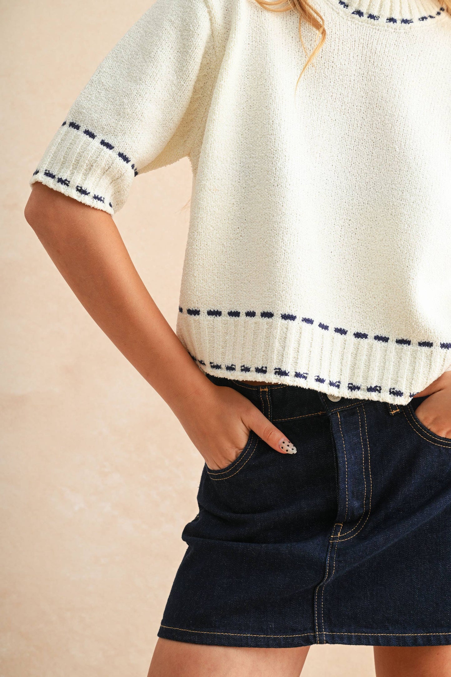 Stitch Effect Short Sleeve Top