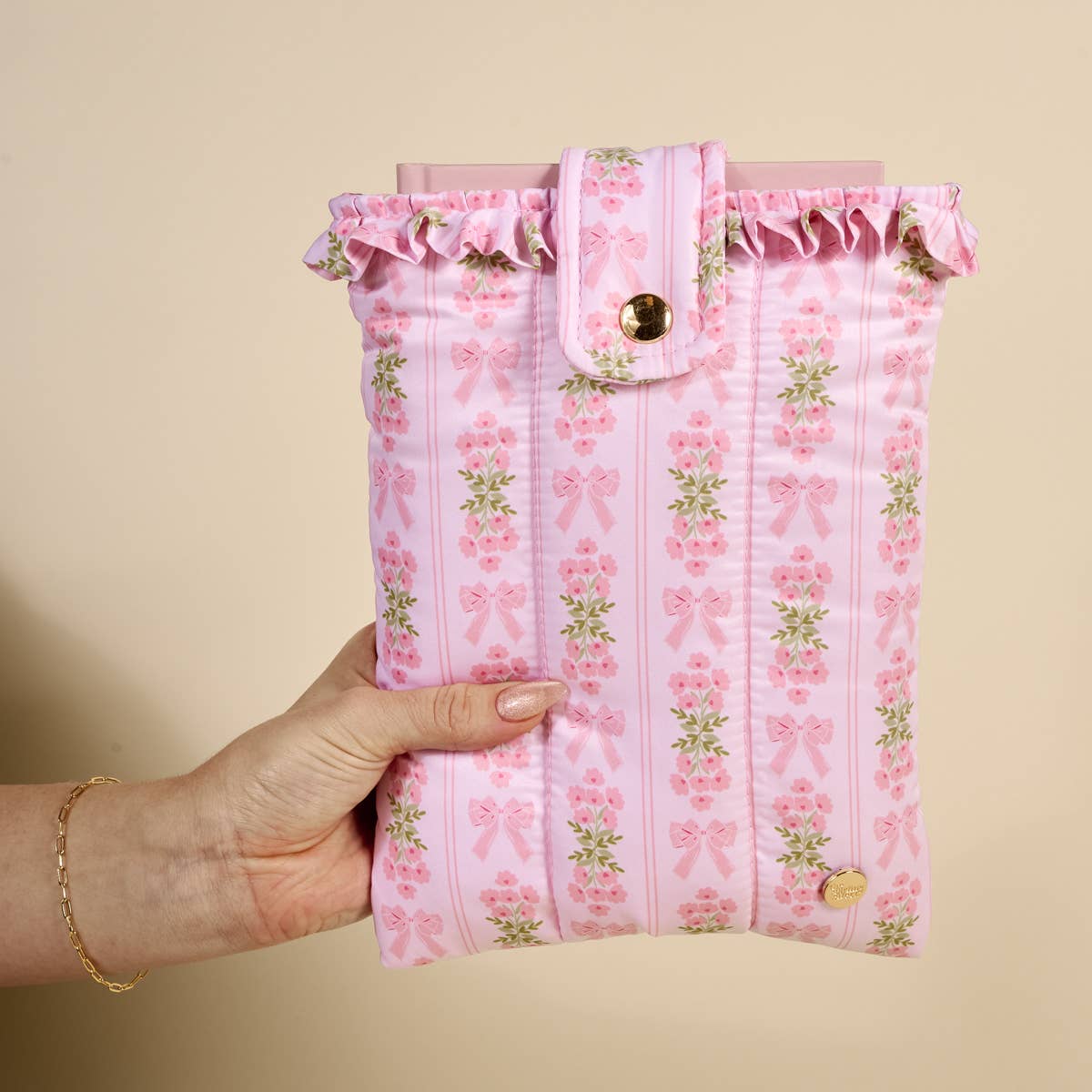 Book Cover–Oh So Fancy Pink