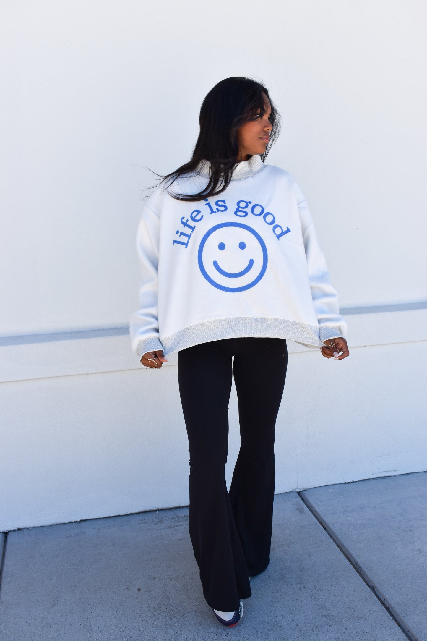 Fun Graphic Reversible Crop Mockneck