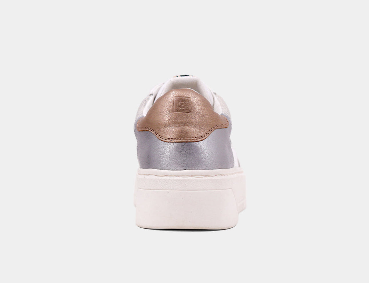 Oriana Sneakers