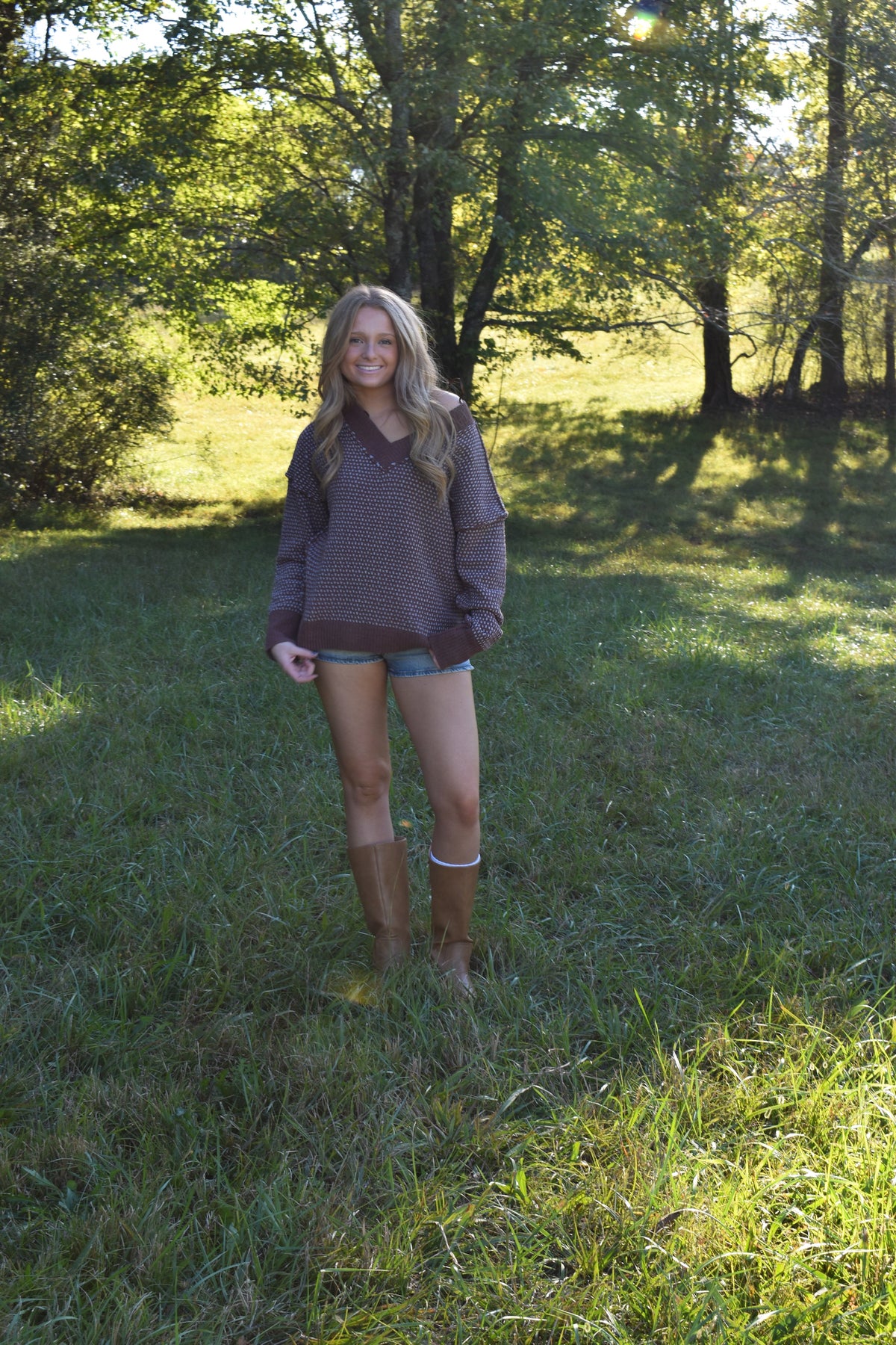 Contrast Stitch Reversible V-Neck Sweater