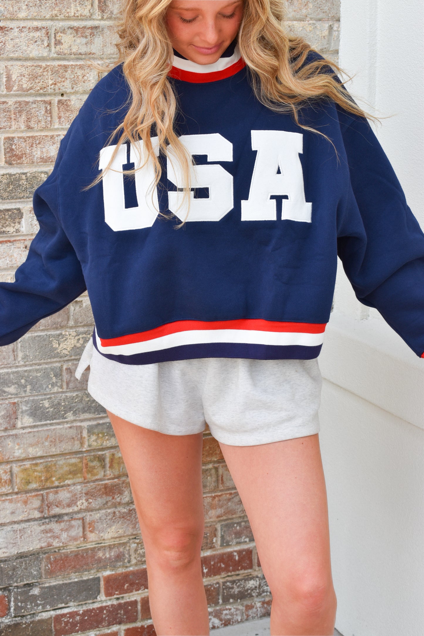 USA Letter Print Contrast Trim Mockneck