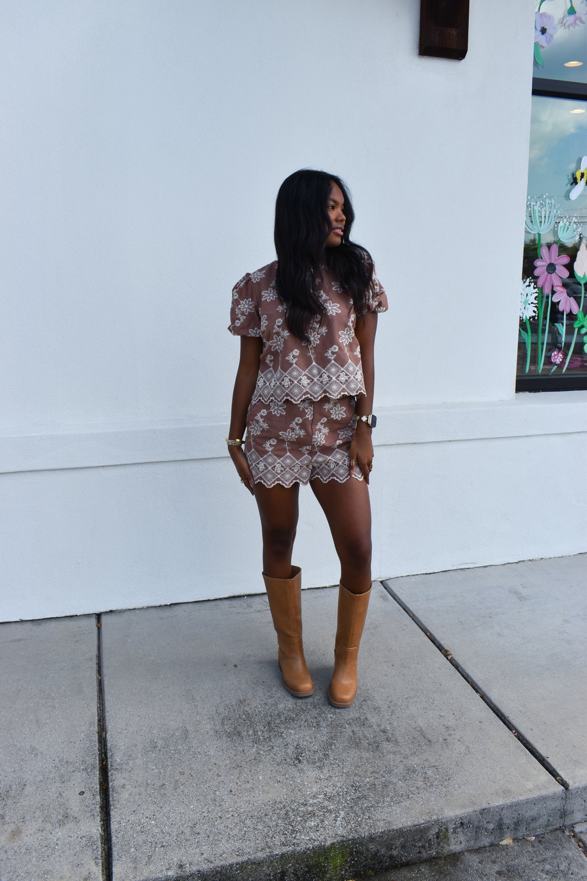 Embroidered Puff Sleeve Top W/ Scalloped Hem