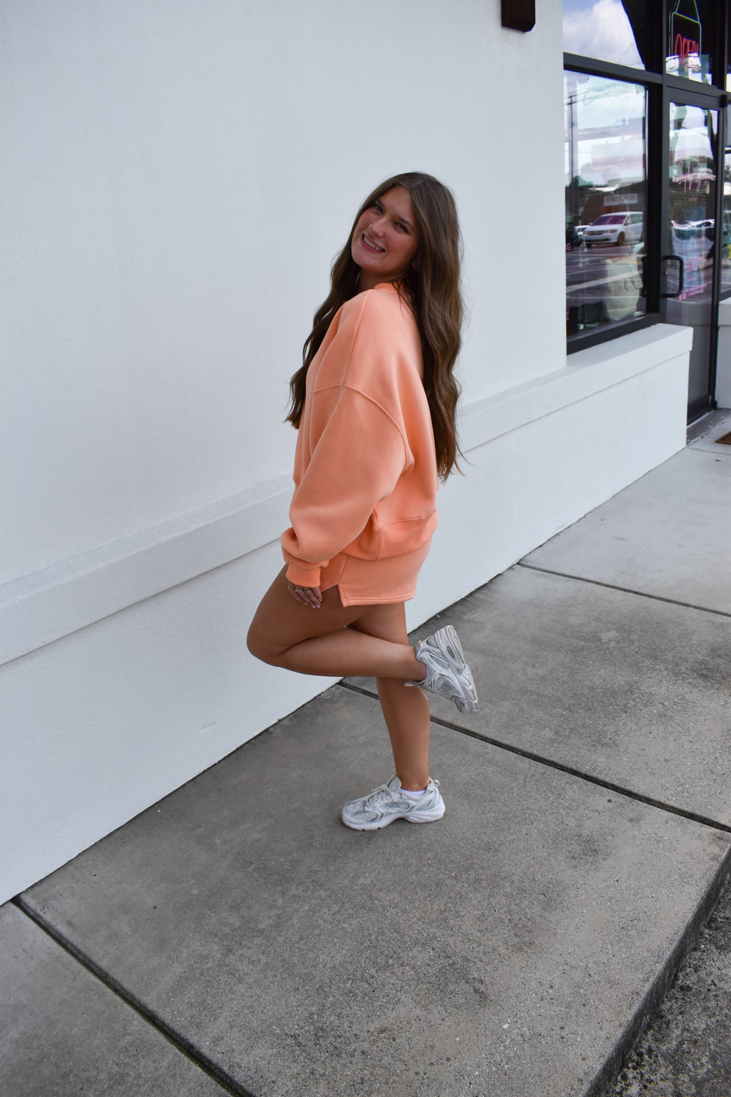 Simply Sweatshirt: Peach