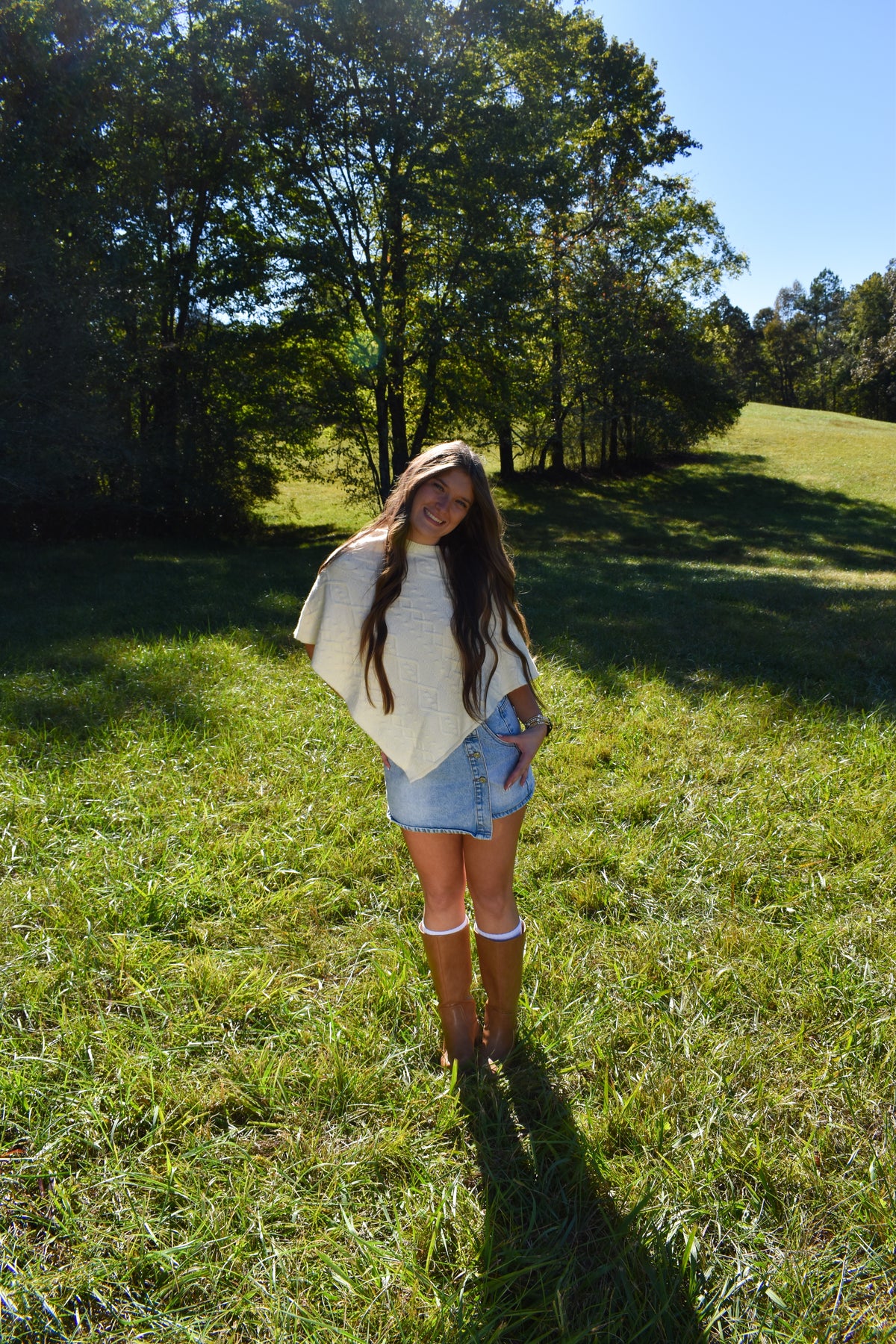 Cable Knit Poncho: White