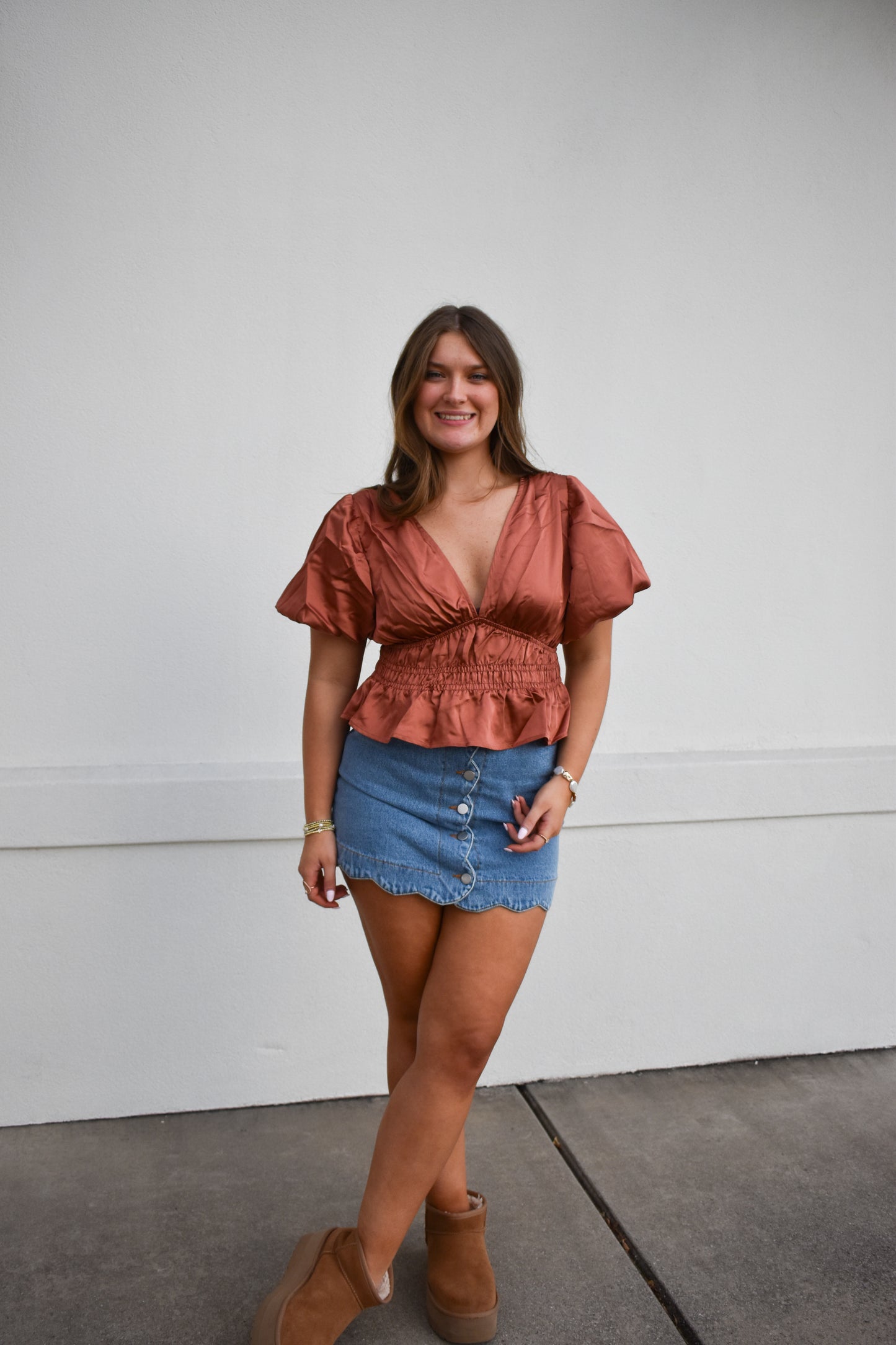 V Neck Satin Bubble Sleeve Top