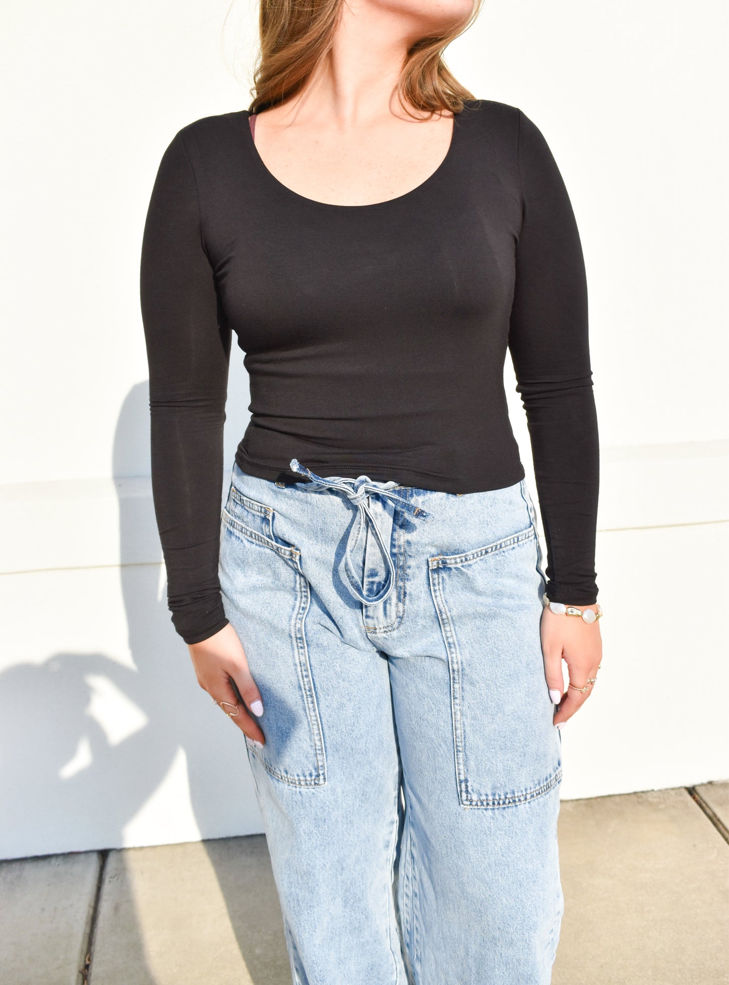 Basic Long Sleeve Scoop Neck: Black