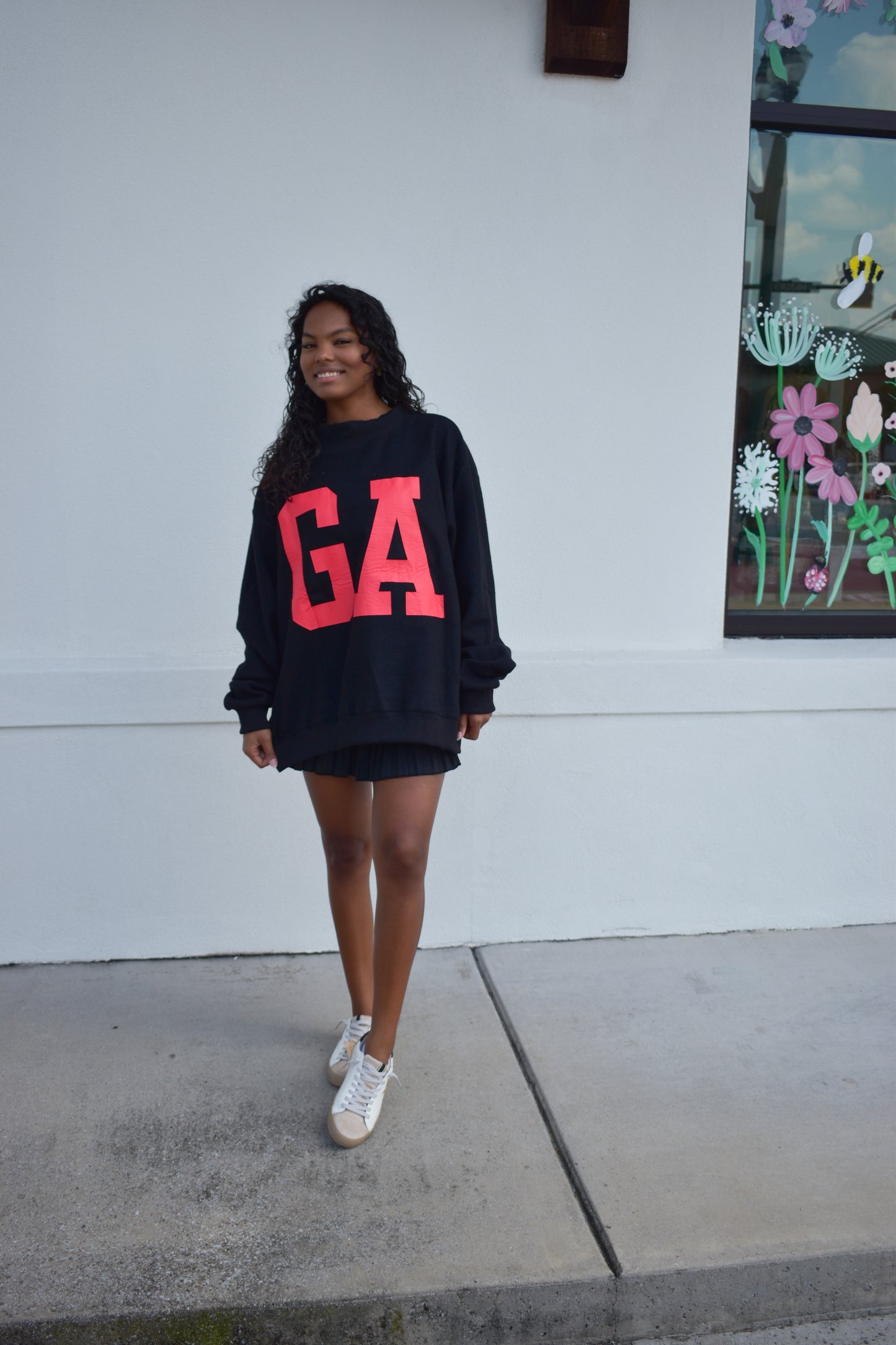 'GEORGIA&GA' Reversible Mockneck Sweatshirt: Black