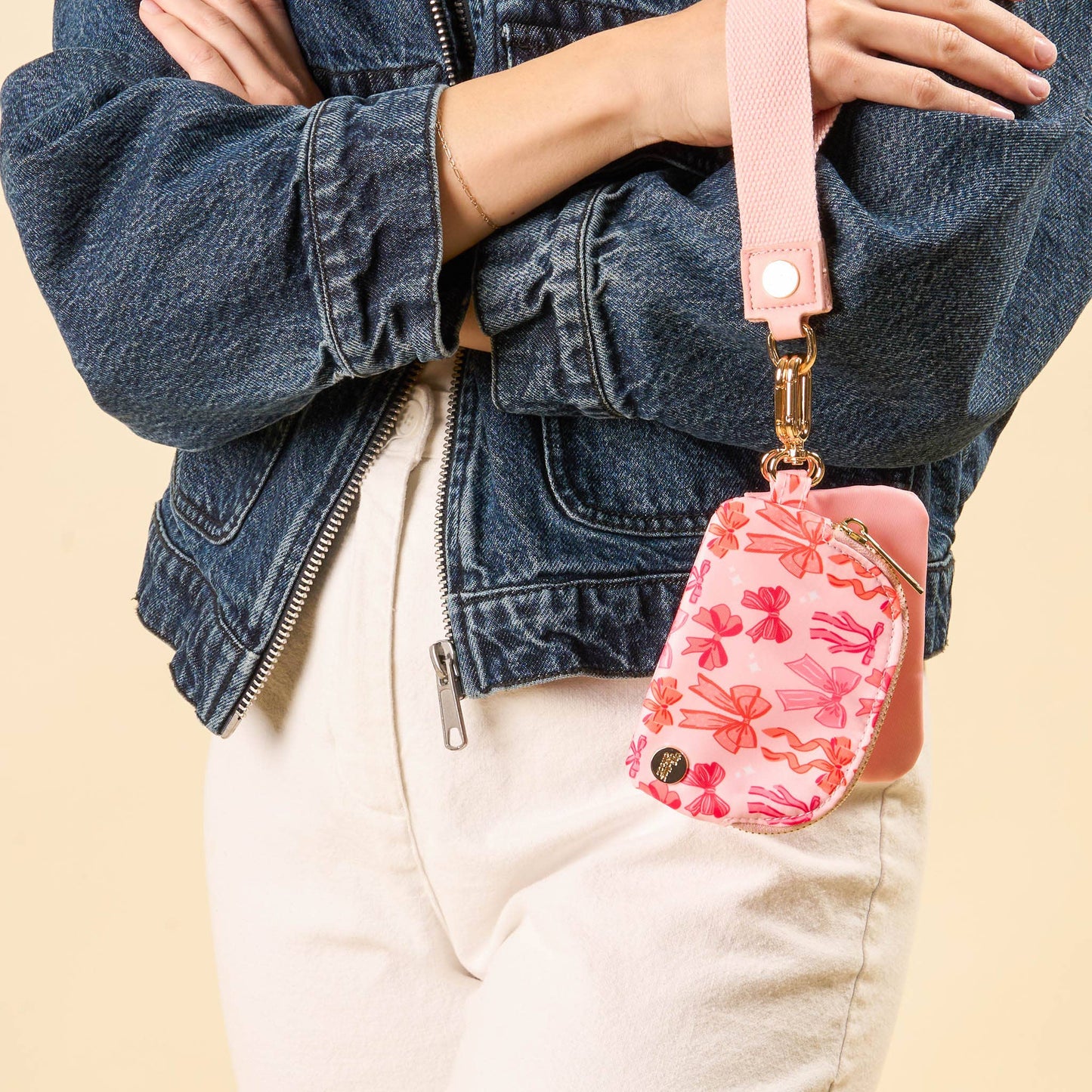 Dynamic Duo Pouch Wristlet: Blushing Bows