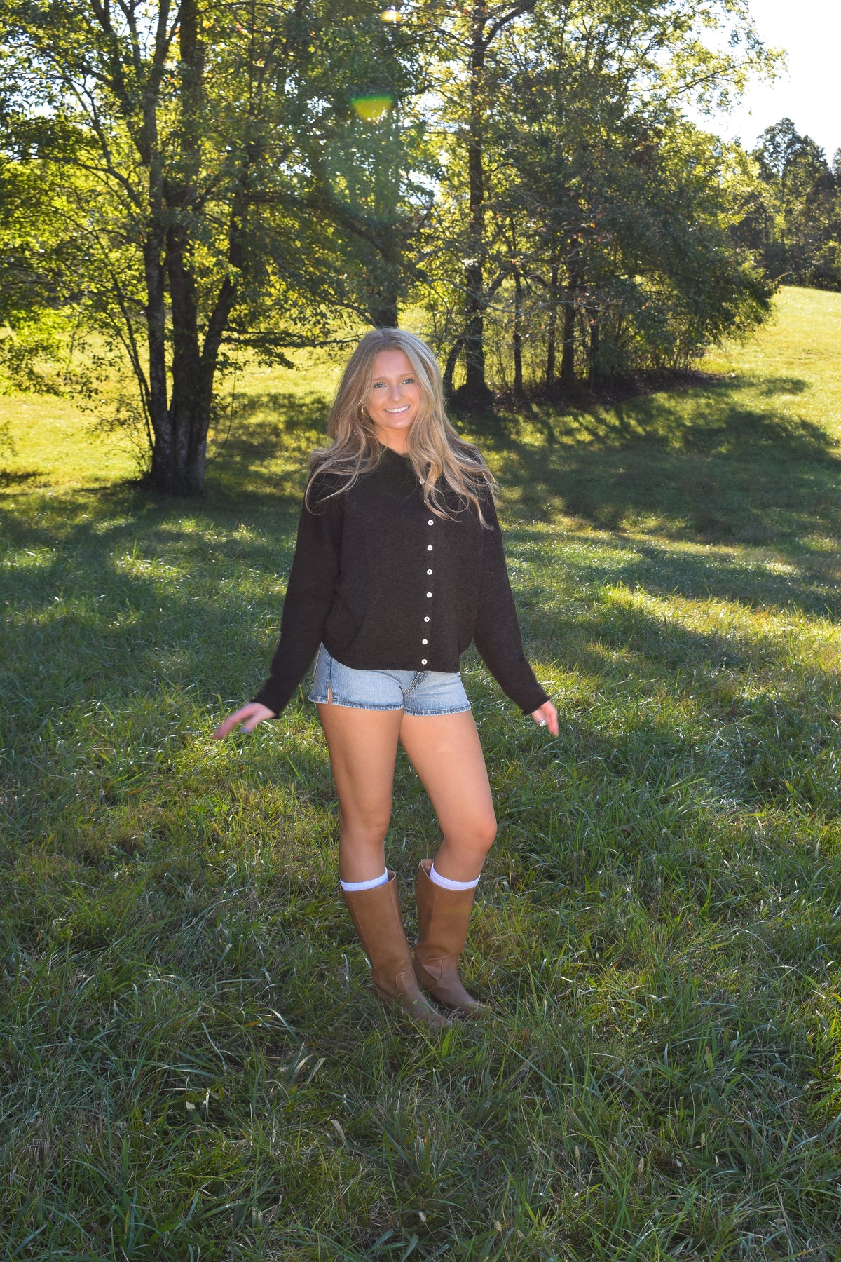 Classic Cardi: Chocolate