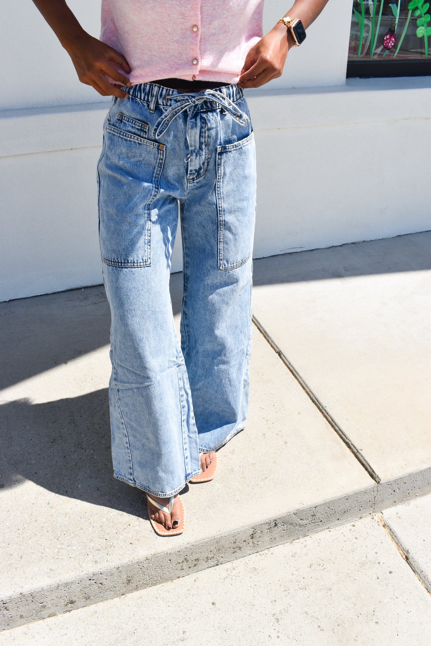 Oversized Wide-Leg Jeans W/ Elastic