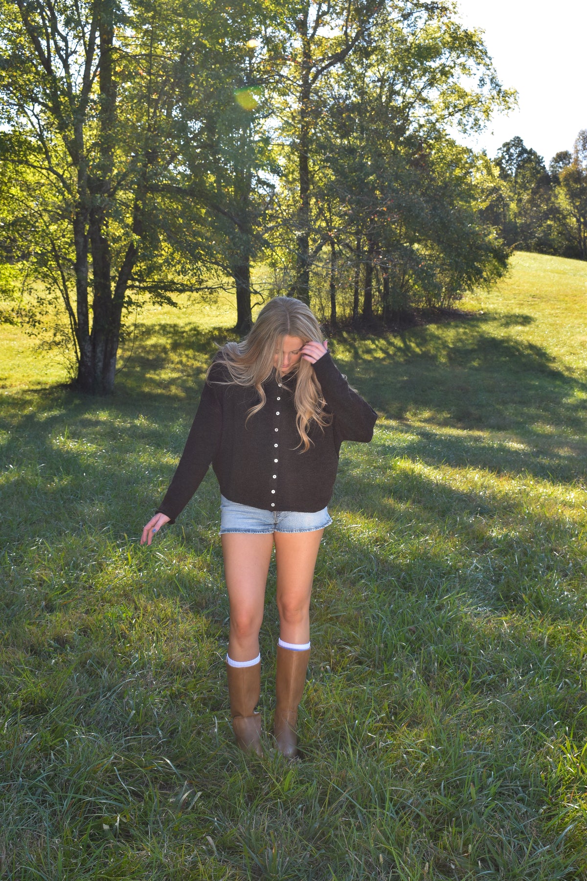 Classic Cardi: Chocolate