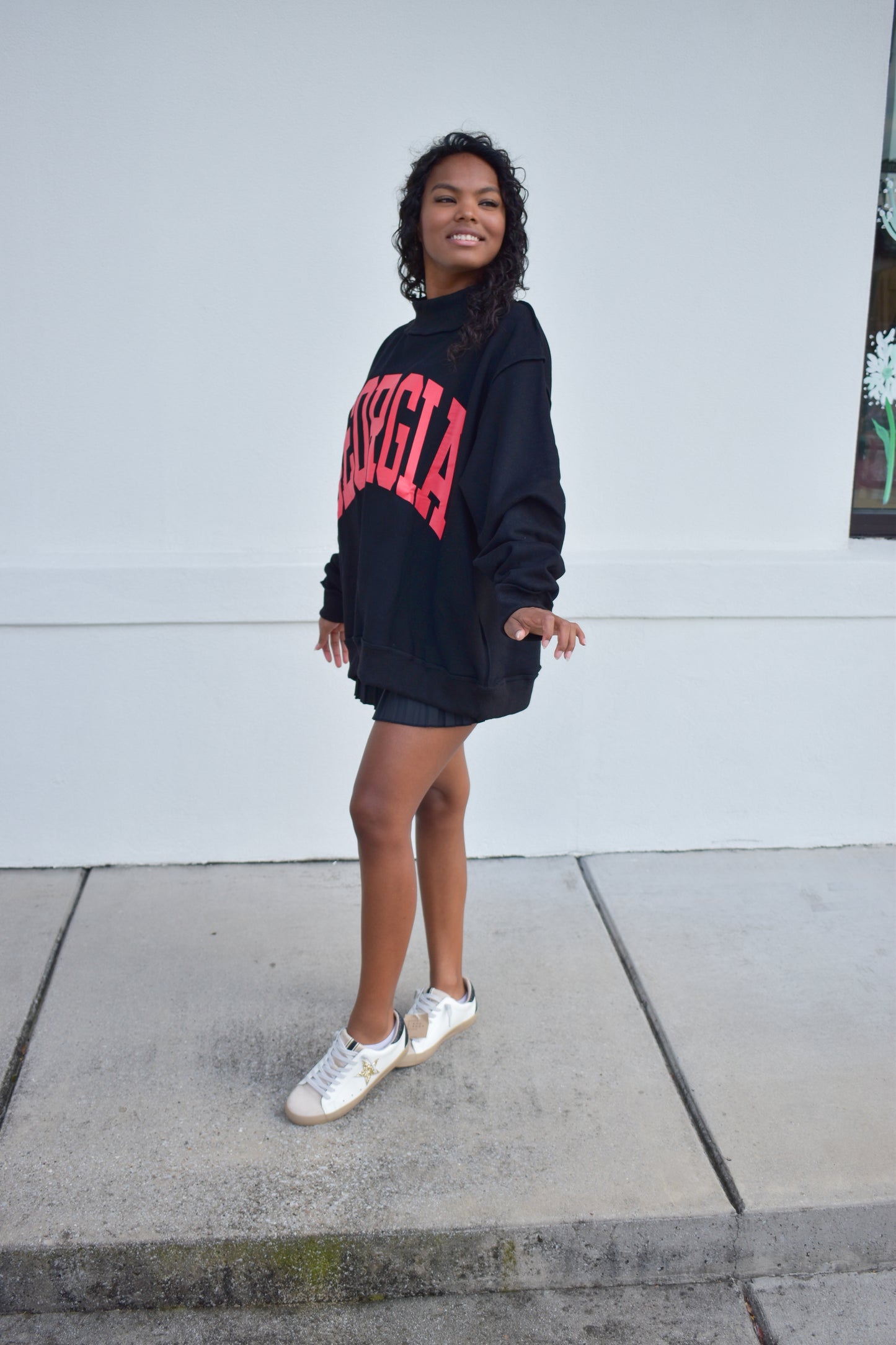 'GEORGIA&GA' Reversible Mockneck Sweatshirt: Black