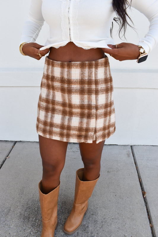 Plaid Mini Skort: Brown