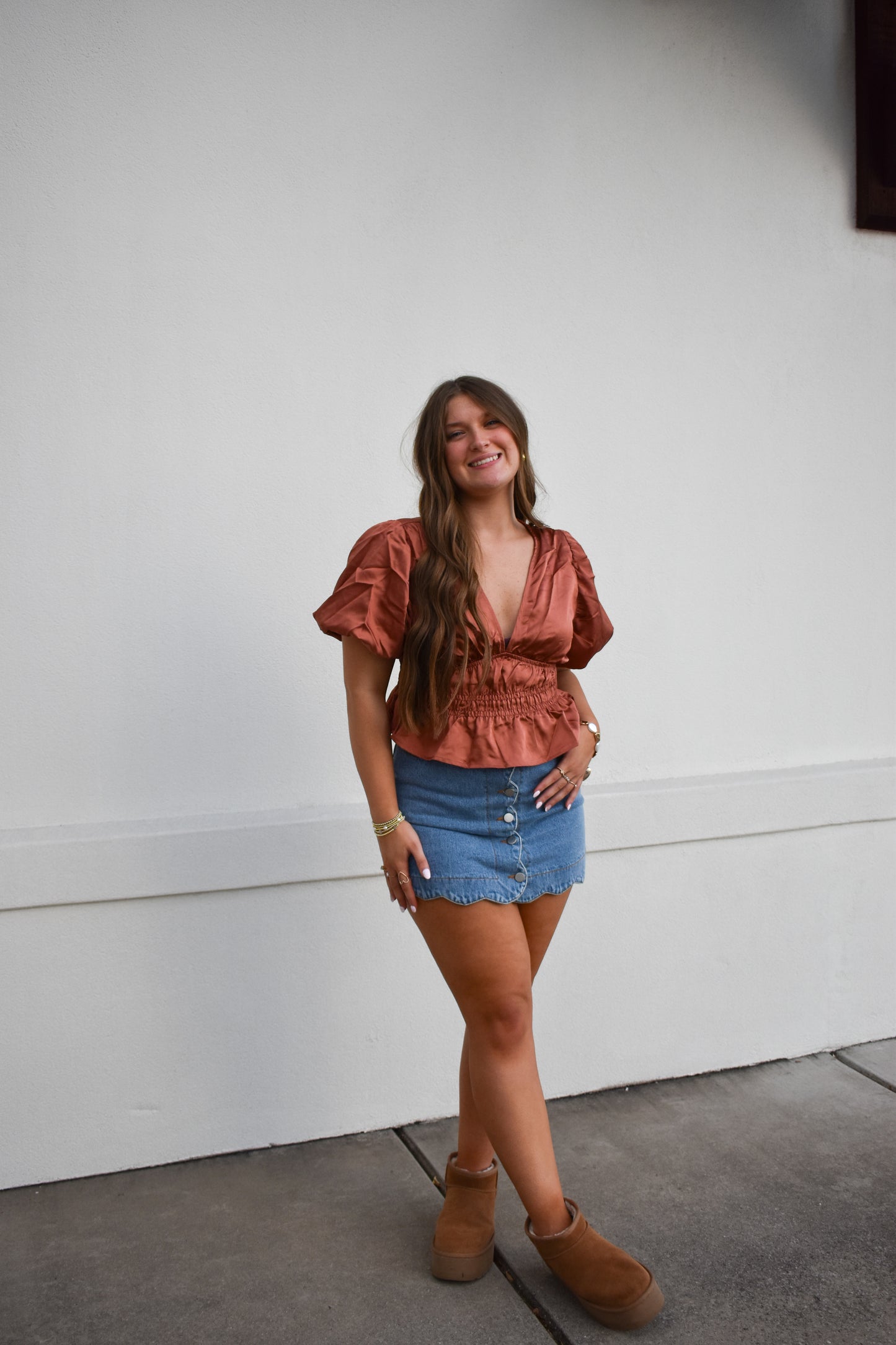 V Neck Satin Bubble Sleeve Top