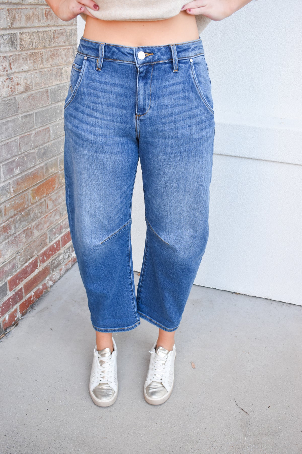 Risen Slouchy Cropped Barrel Jeans With Cuffed Hem