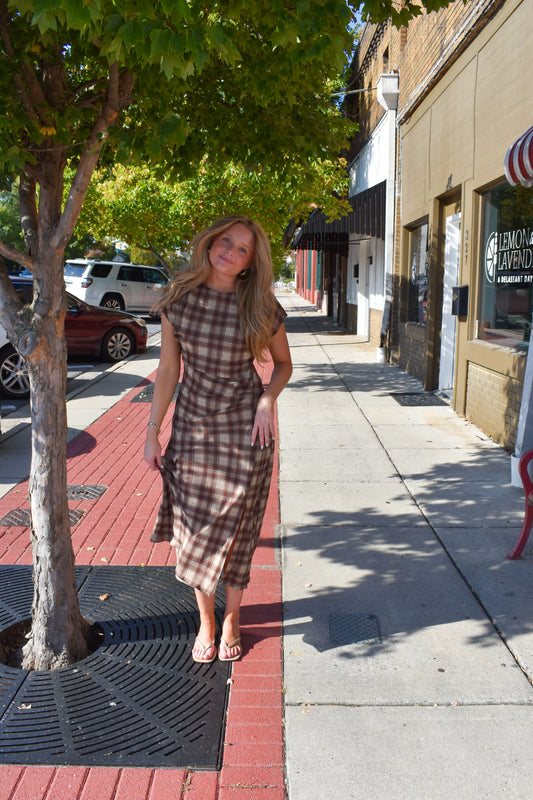 Boat Neck Pleat Midi Dress