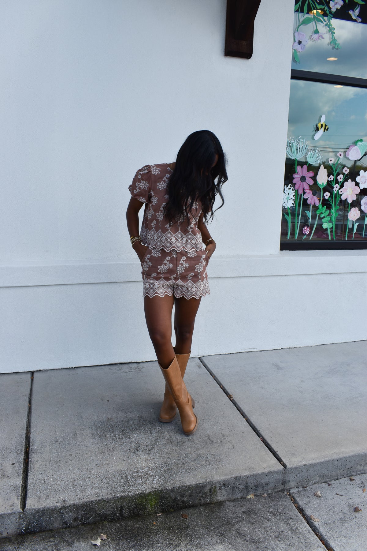 Embroidered Puff Sleeve Top W/ Scalloped Hem