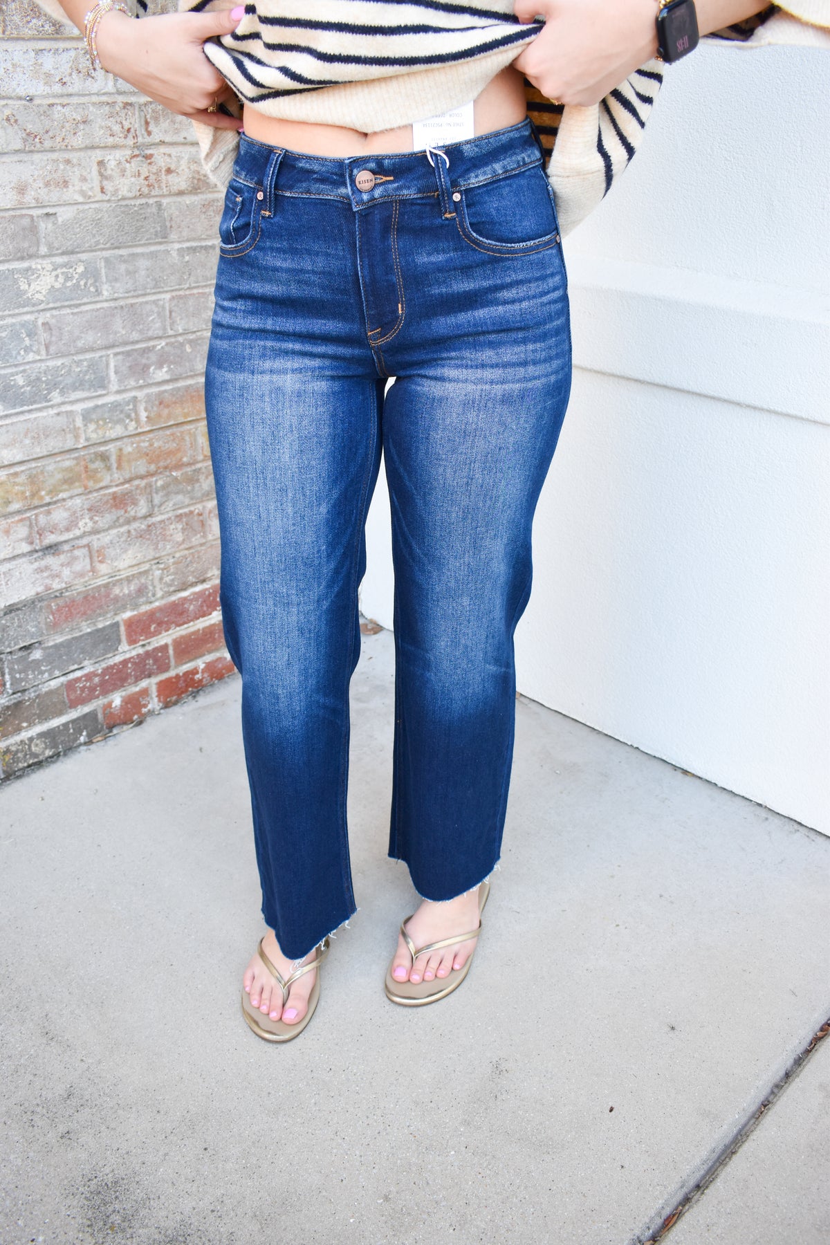 Risen Mid Rise Crop Straight Cut Hem