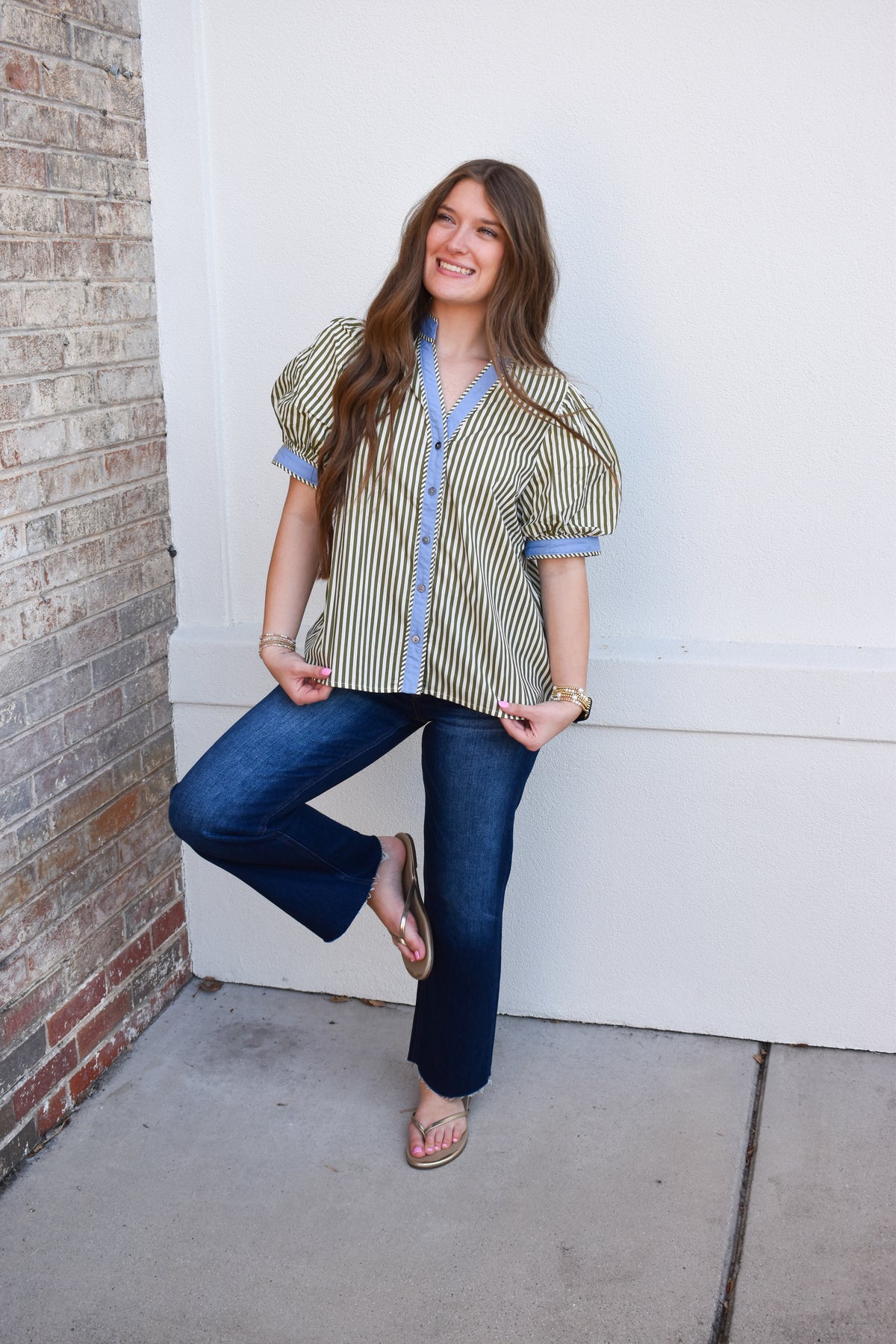 Risen Mid Rise Crop Straight Cut Hem