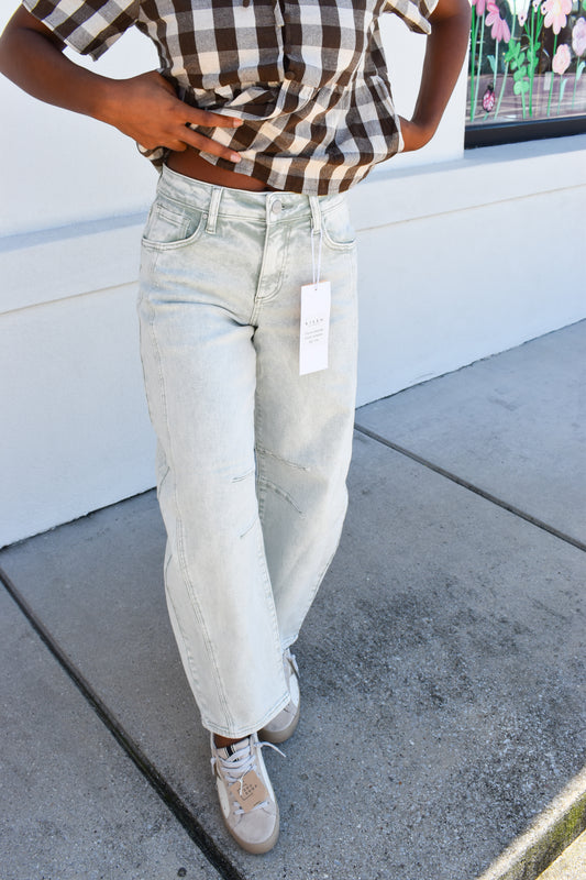 Risen Slouchy Ankle Barrel Pants: Light Wash